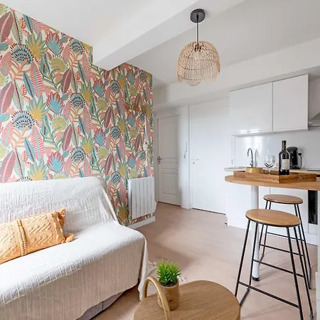 Le Tropical : T2 Renove Ambiance Cosy Et Coloree شقة