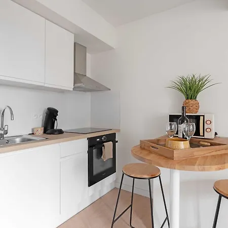 Le Tropical : T2 Renove Ambiance Cosy Et Coloree 公寓