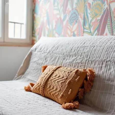 Le Tropical : T2 Renove Ambiance Cosy Et Coloree Apartamento