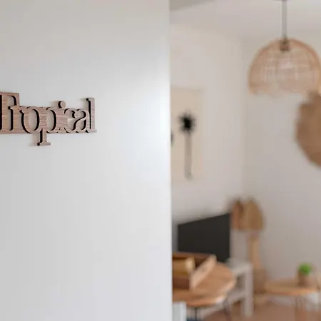 公寓 Le Tropical : T2 Renove Ambiance Cosy Et Coloree *