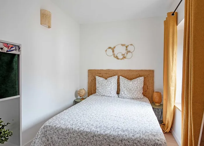 Апартаменты Le Tropical : T2 Renove Ambiance Cosy Et Coloree *